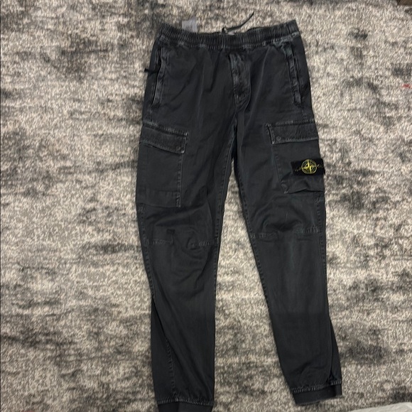 Stone Island Black Cargo Pants with Relaxed Fit